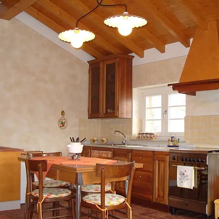 Il Podere Di Giada לינה וארוחת בוקר 3*