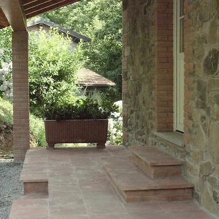 Il Podere Di Giada לינה וארוחת בוקר 3*