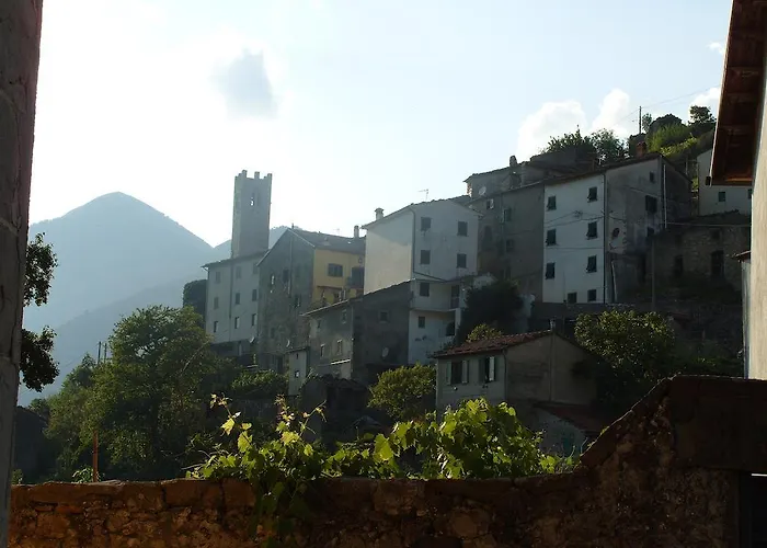 Il Podere Di Giada Bed & Breakfast 3*